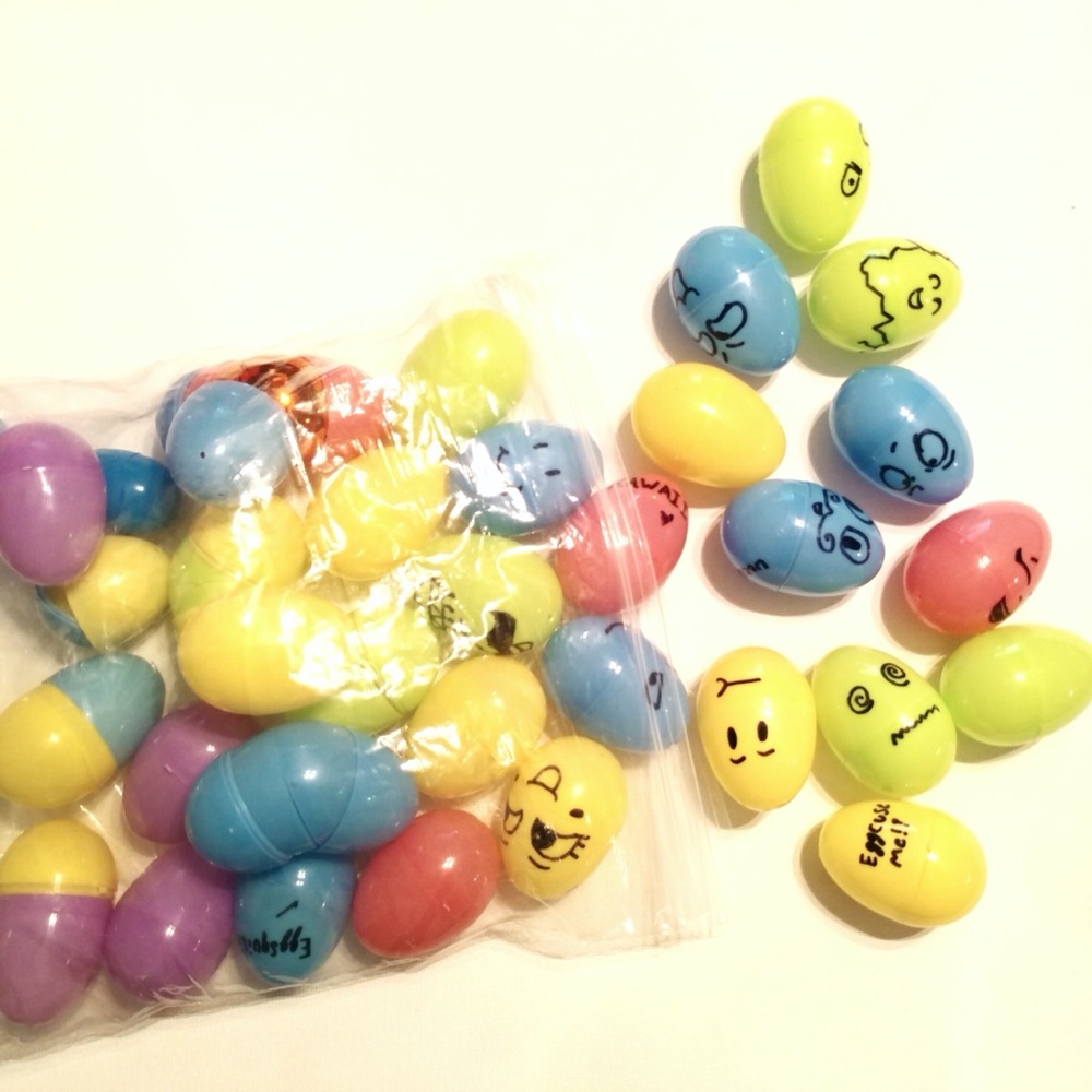 4/$15 🌻 Big bag of decorated treasure hunt eggs